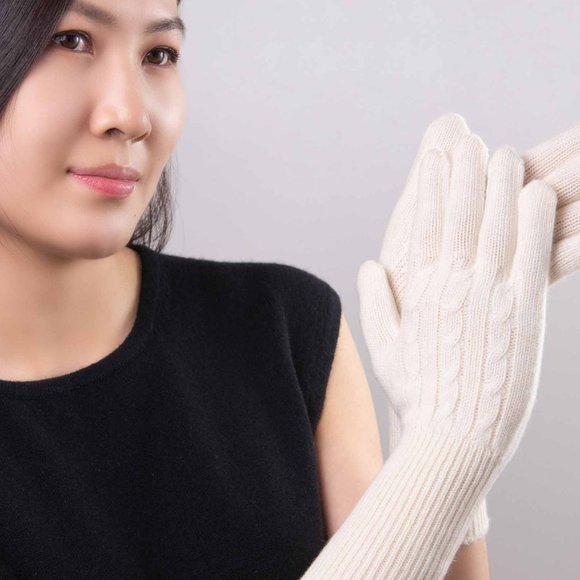 white winter gloves | Best winter gloves | Cashmere wool gloves | Hand gloves - Picture 4 of 9